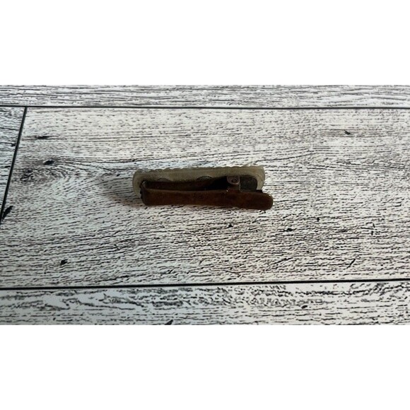 Vintage Mother of Pearl Scarf Clip 1.25" - Picture 3 of 5